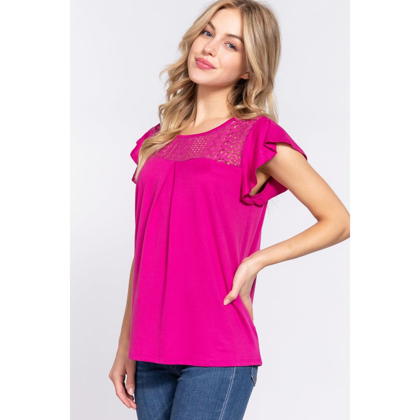 ACTIVE BASIC Ruffle Short Sleeve Lace Detail Knit Top