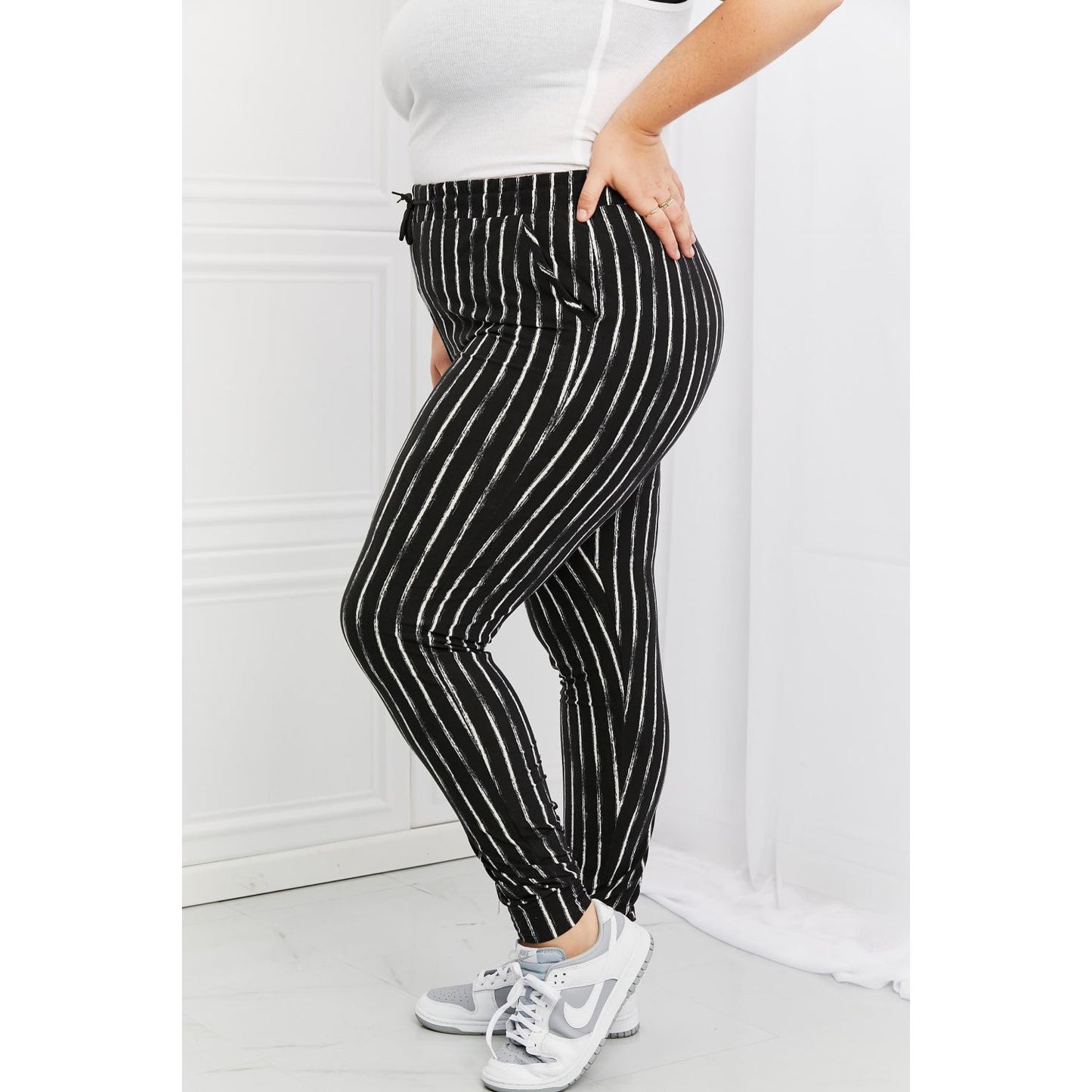 Leggings Depot Stay In Full Size Joggers