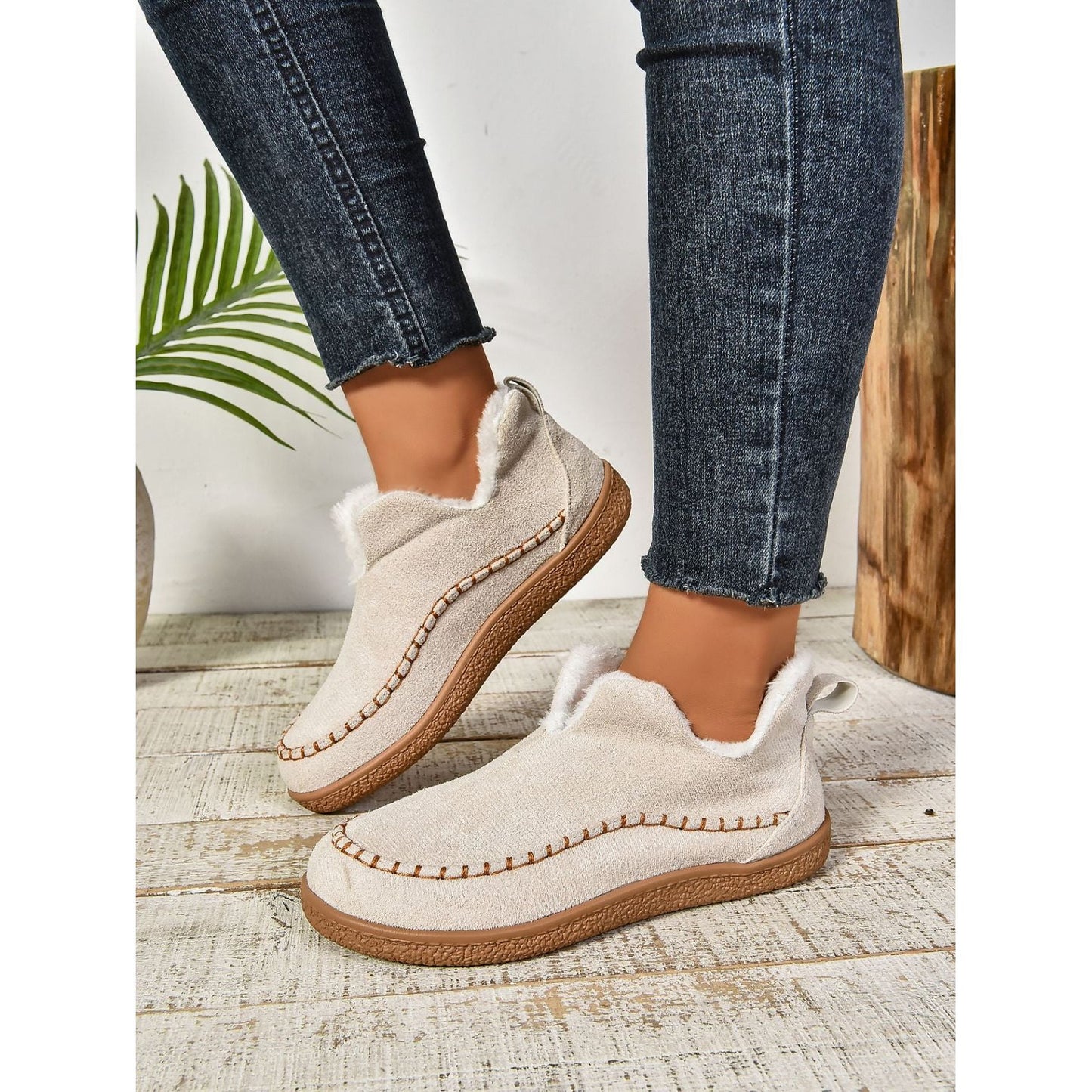 Faux Fur Round Toe Flat Sneakers