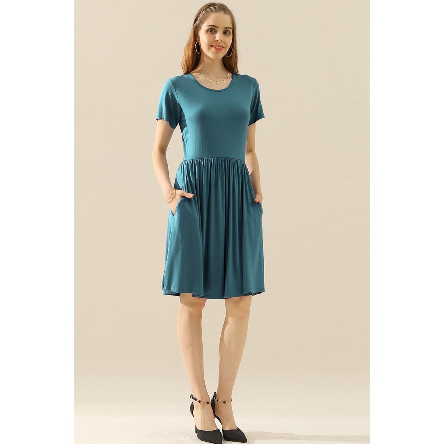 Ninexis Full Size Round Neck Ruched Dress with Pockets