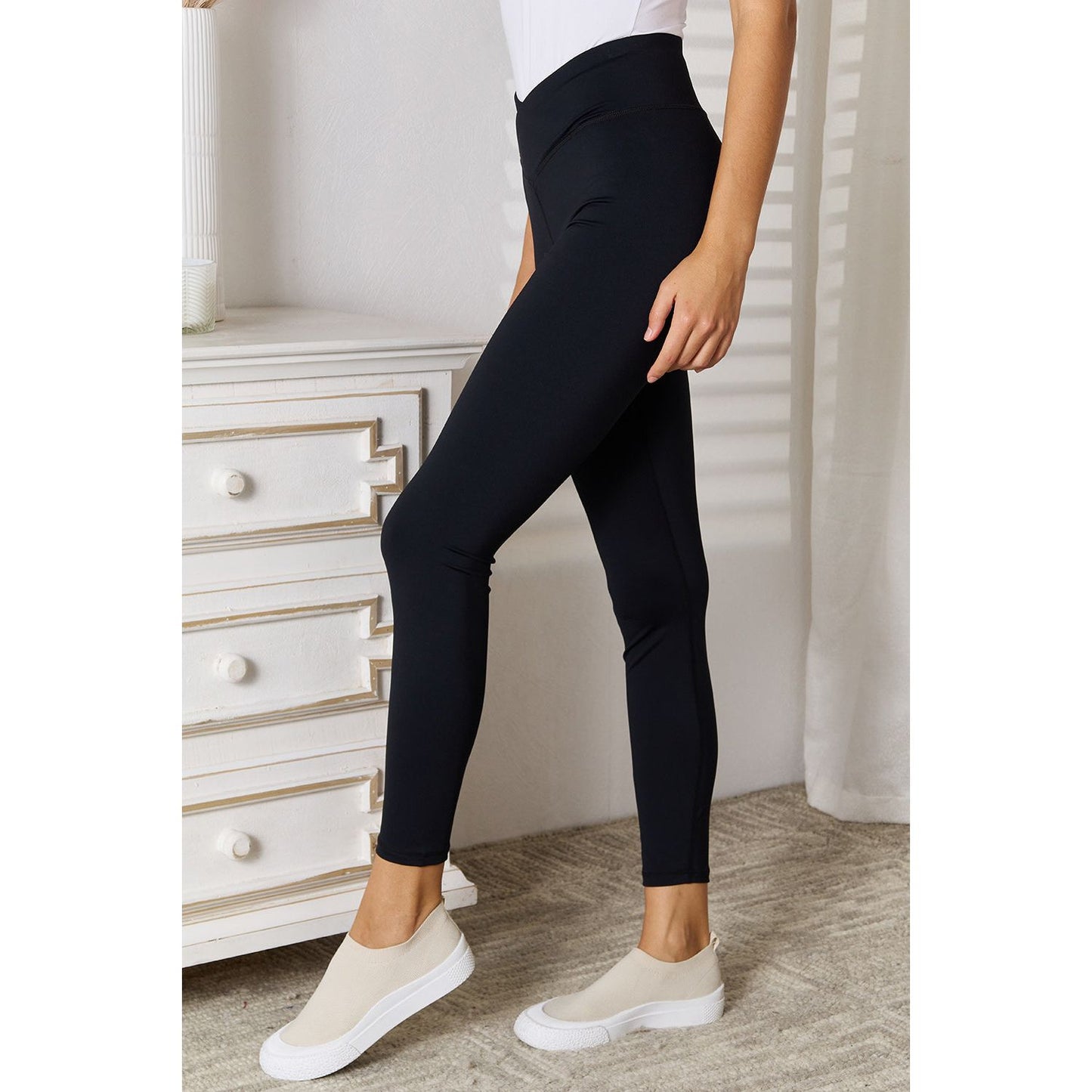 Basic Bae V-Waistband Sports Leggings