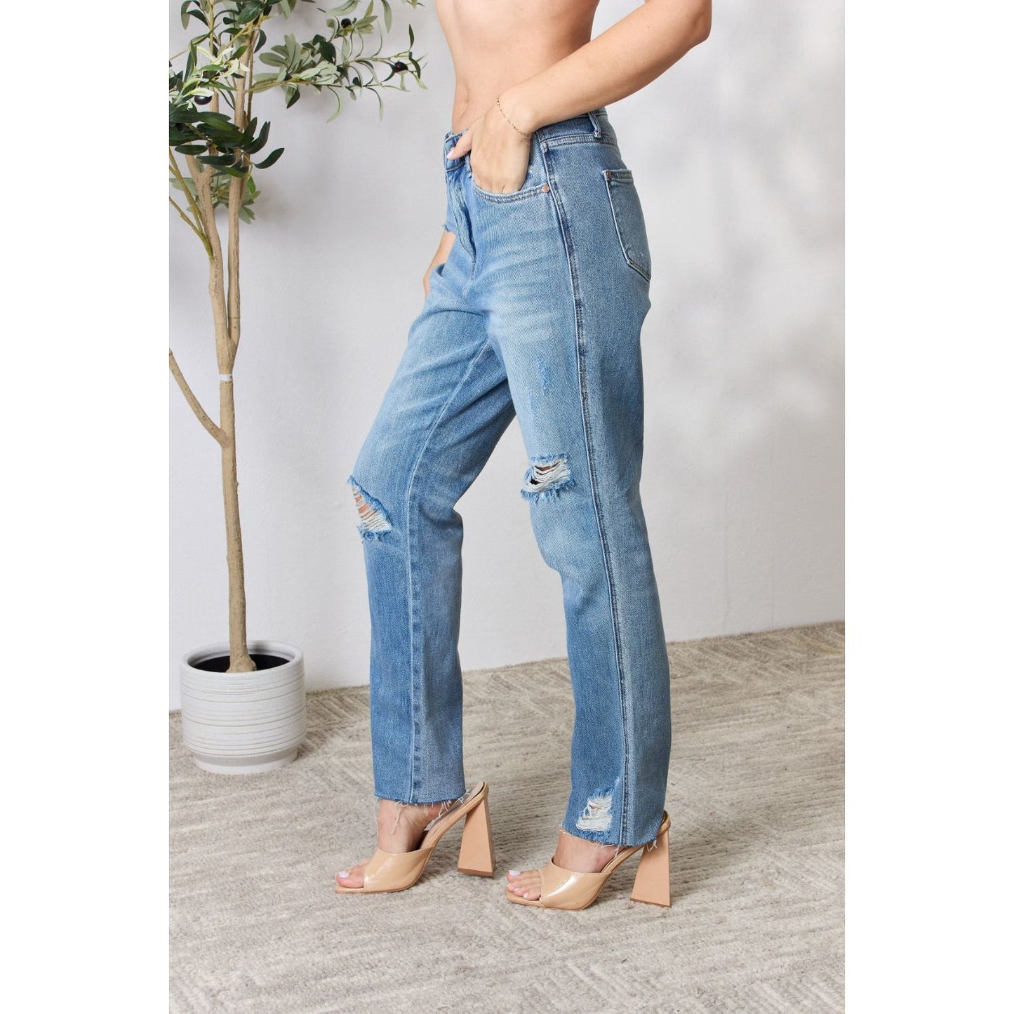 Judy Blue Full Size Distressed Raw Hem Straight Jeans