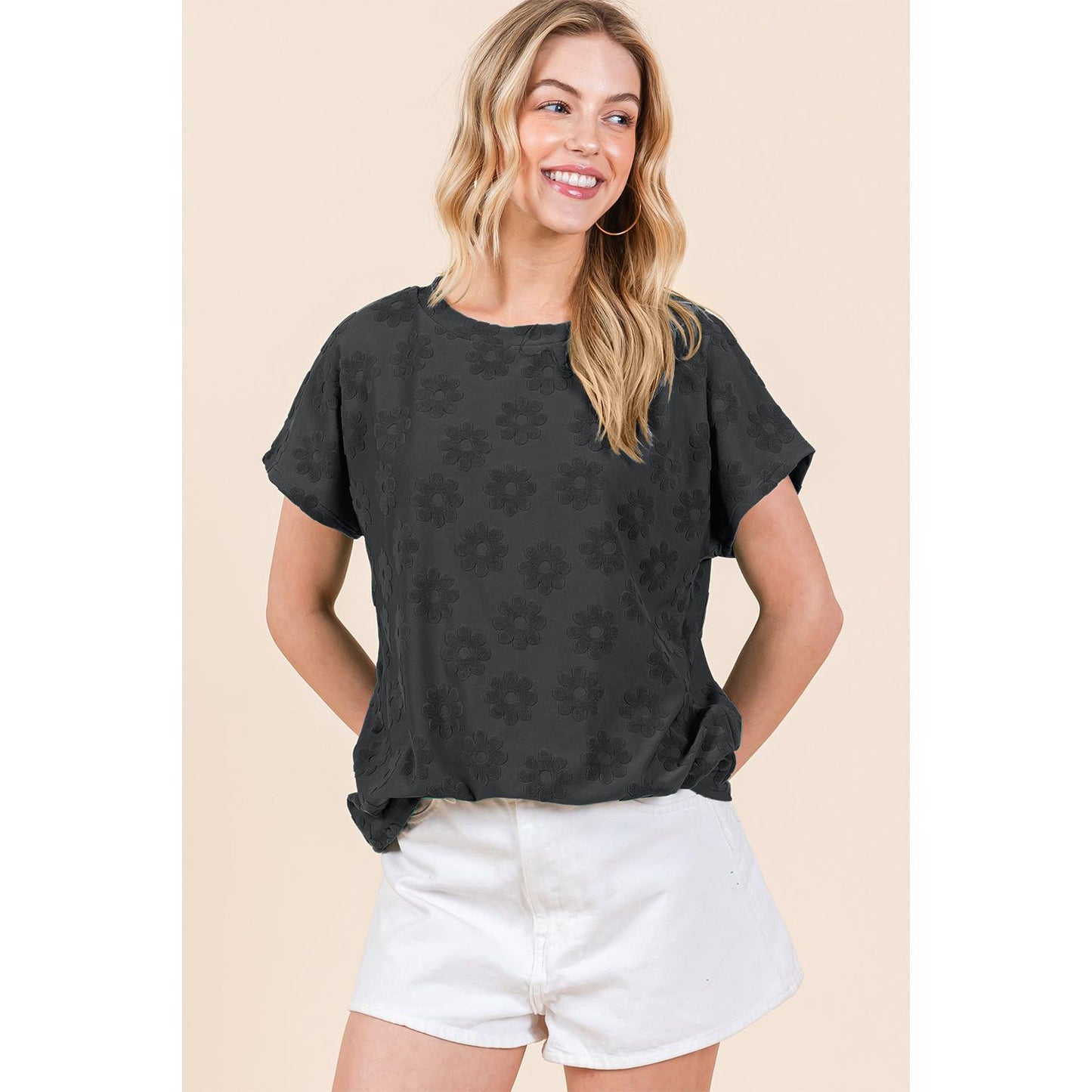 BOMBOM Textured Floral Pattern Short Sleeve T-Shirt