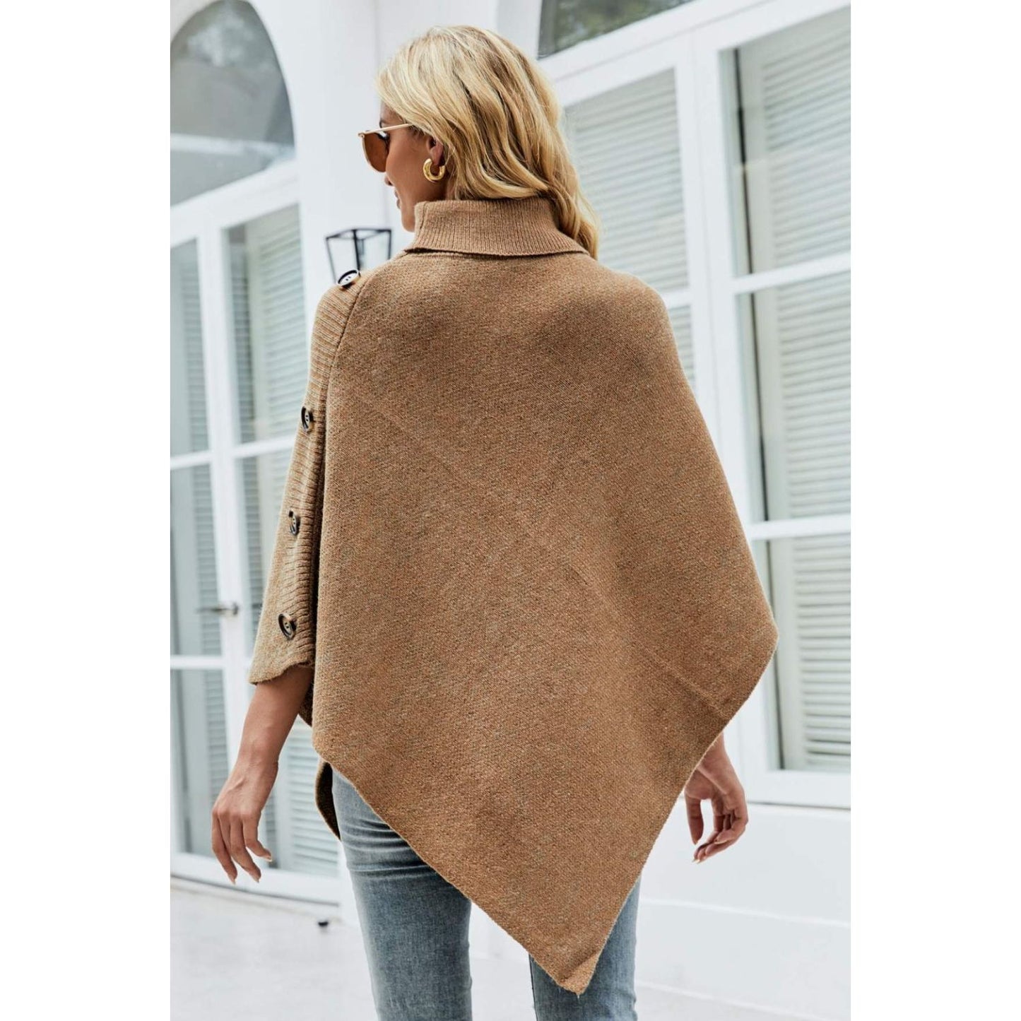 Turtleneck Buttoned Poncho