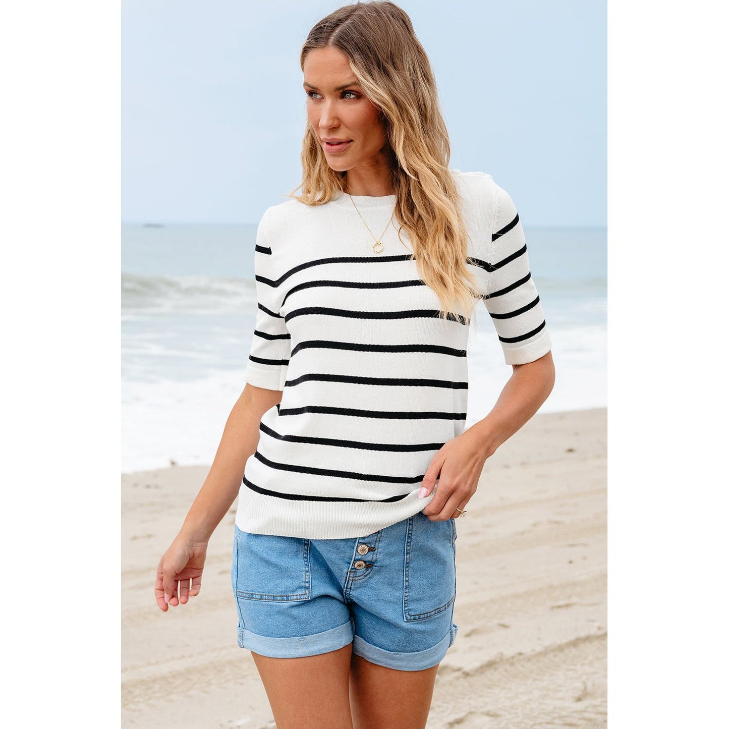 Round Neck Half Sleeve Knit Top