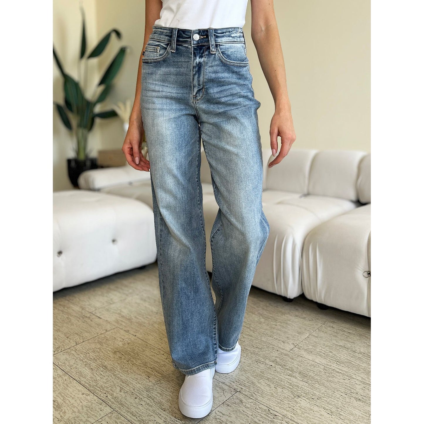 Judy Blue Full Size High Waist Straight Jeans