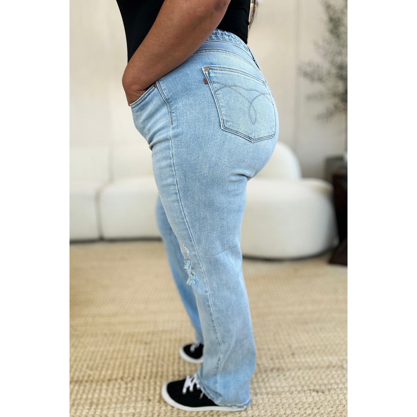 Judy Blue Full Size High Waist Distressed Straight Jeans