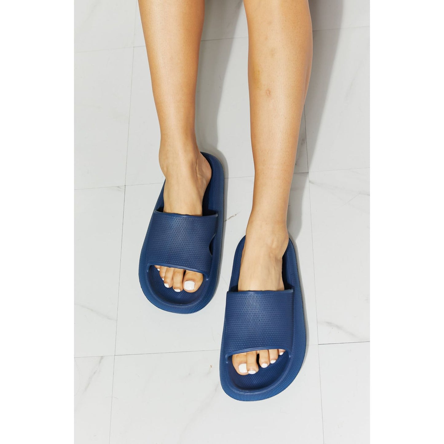 MMShoes Arms Around Me Open Toe Slide in Navy