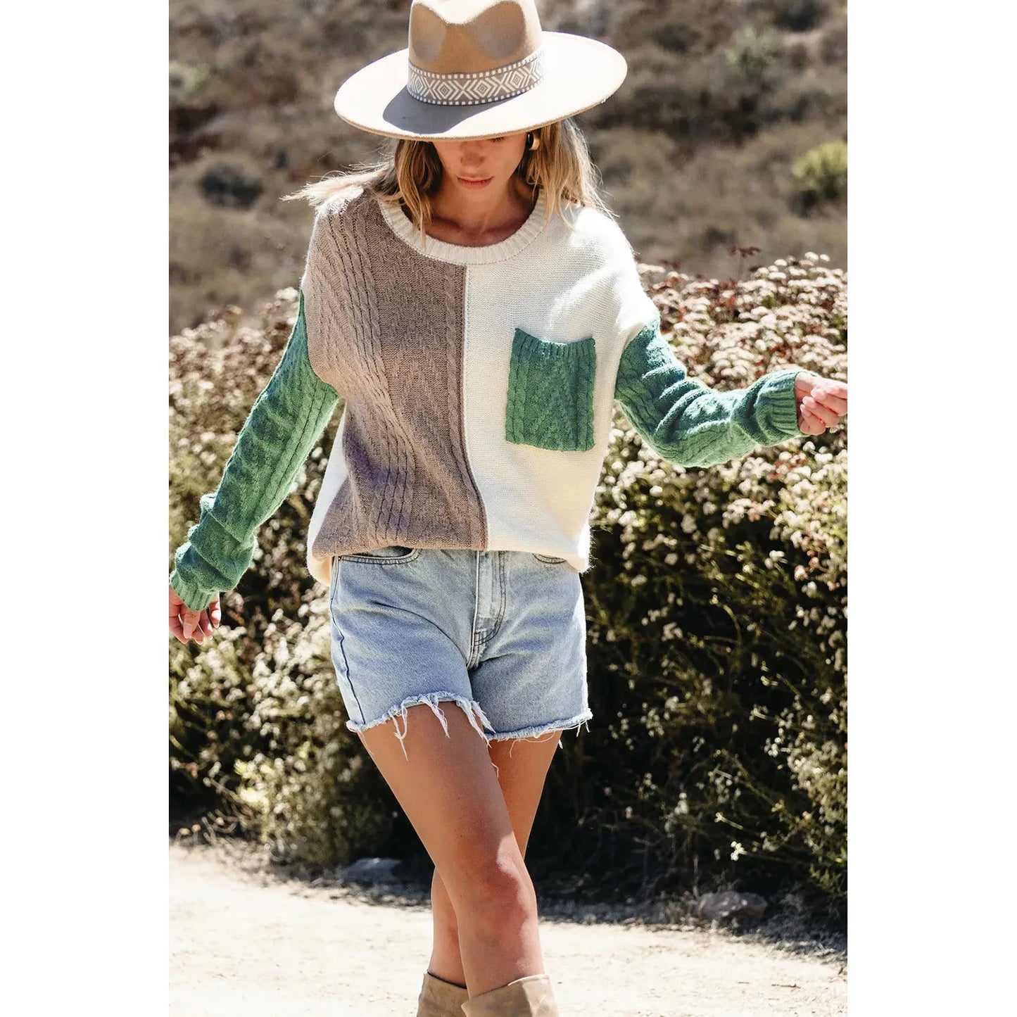 Color Block Round Neck Long Sleeve Sweater