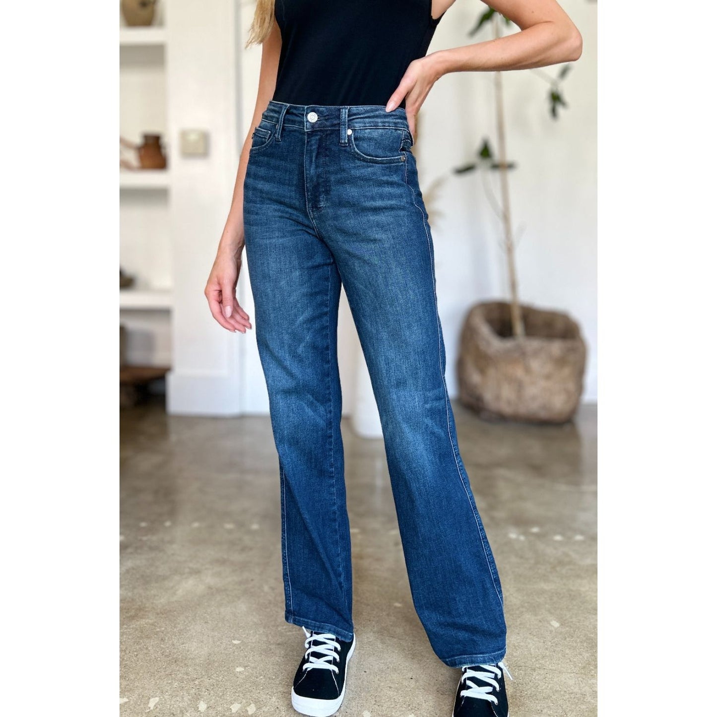 Judy Blue Full Size Tummy Control Straight Jeans